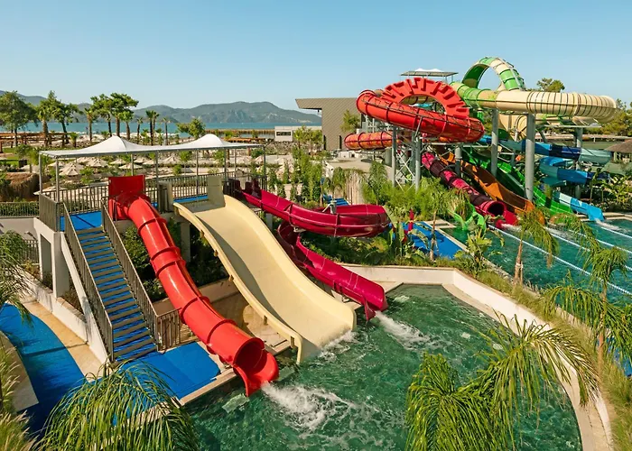 酒店 Liberty Signa 5*