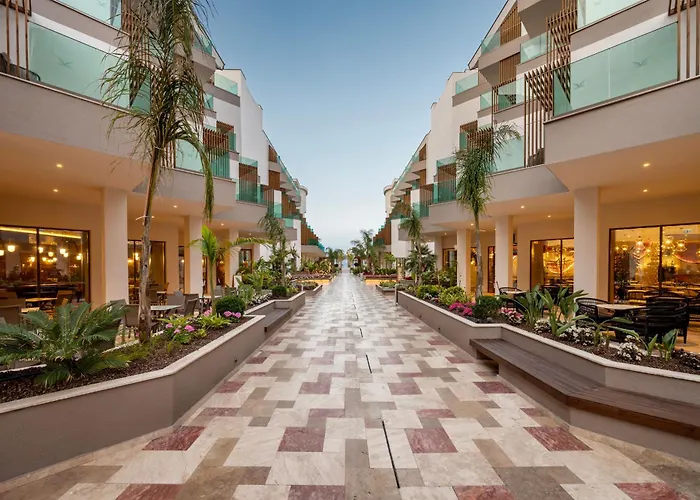 Otel Liberty Signa 5*