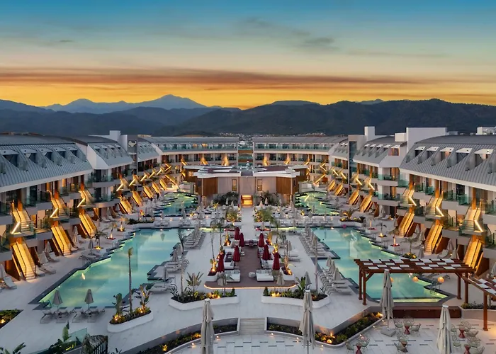 Liberty Signa Otel 5*